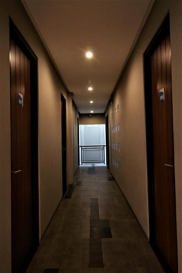 Bale Resident Hostel Jakarta Exterior photo